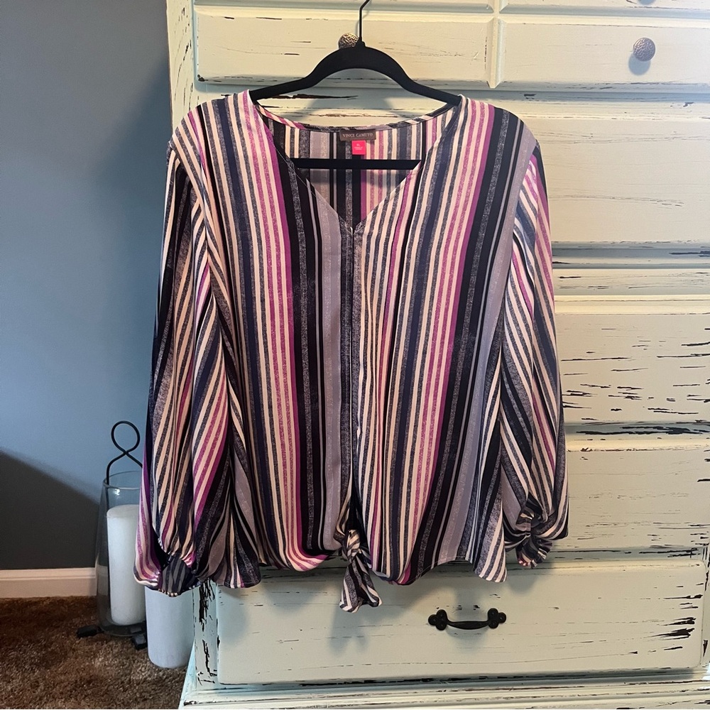 Vince Camuto Pink and Blue Striped V-Neck Blouse. Size XL.